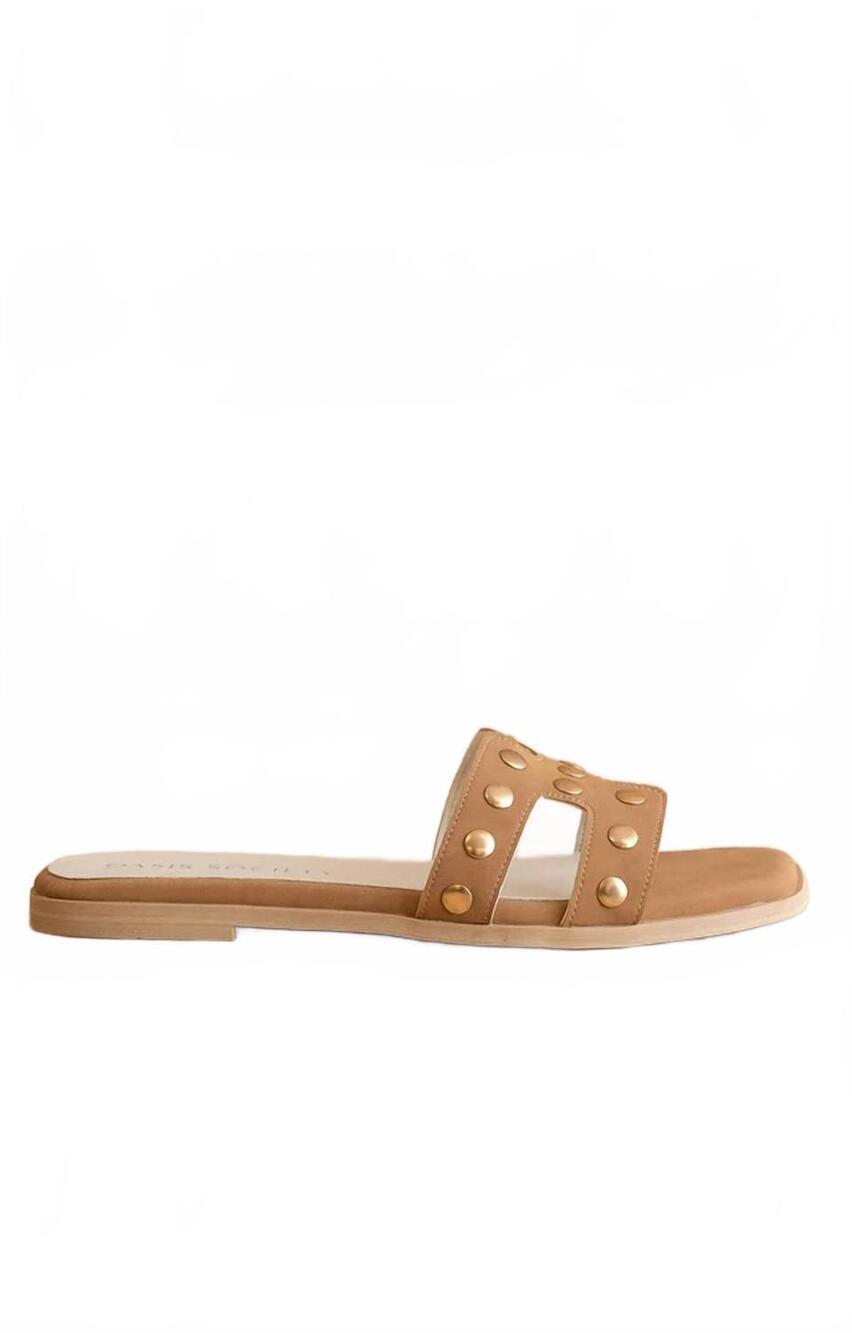 NEW OASIS SOCIETY women's evelynne studded slide sandals in camel